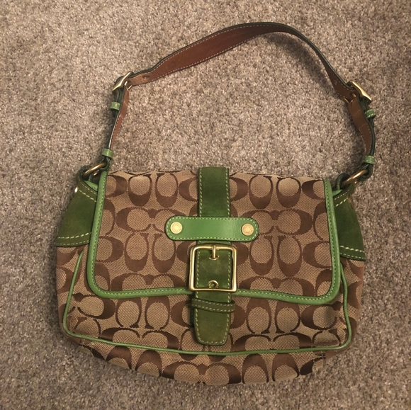 COACH PURSE - Picture 1 of 3